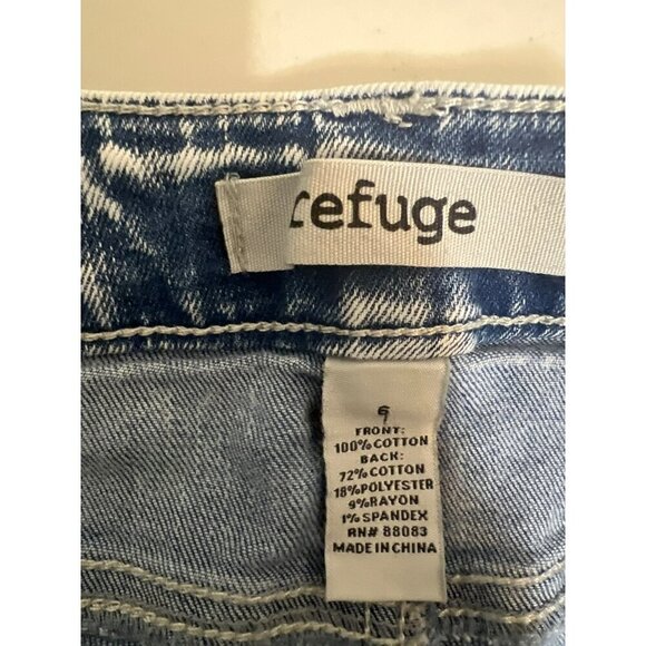 Refuge Sz 6 Light Wash Women Jean Shorts Frayed Hem - Picture 5 of 7